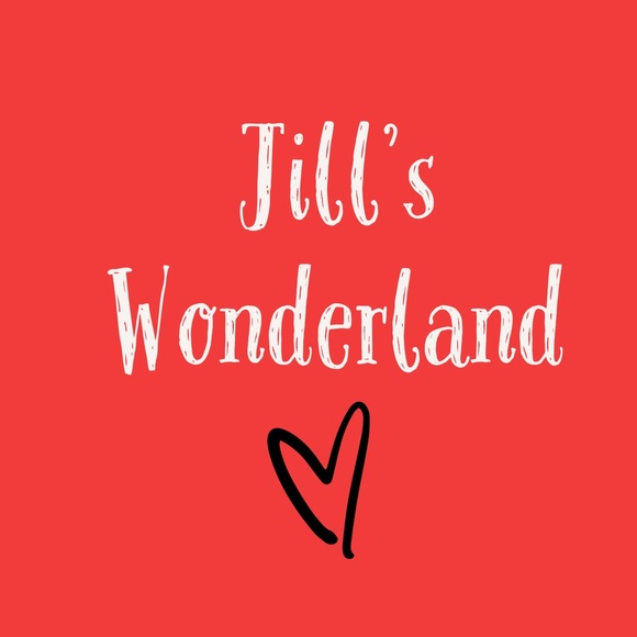Jill’s Wonderland - Picture 1 of 10